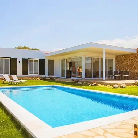 Bella Villa *